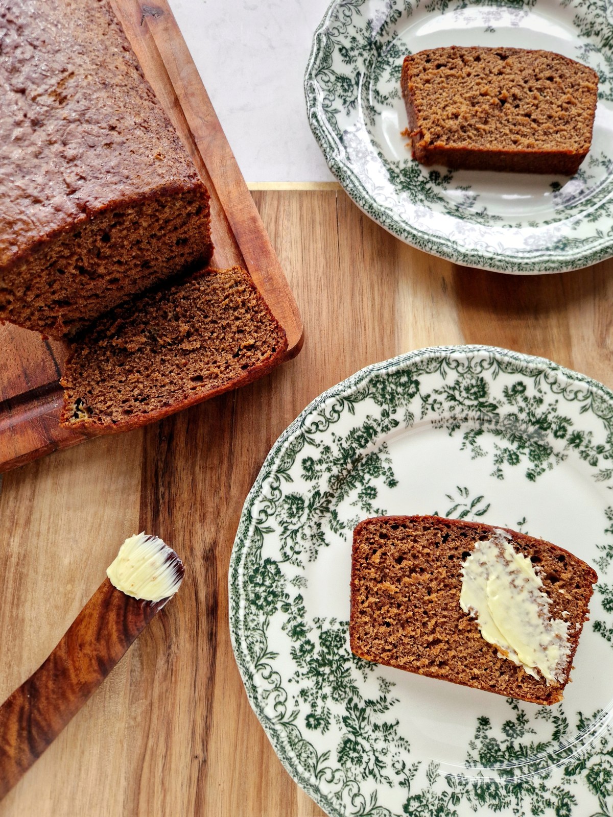 Zelfgemaakte ontbijtkoek